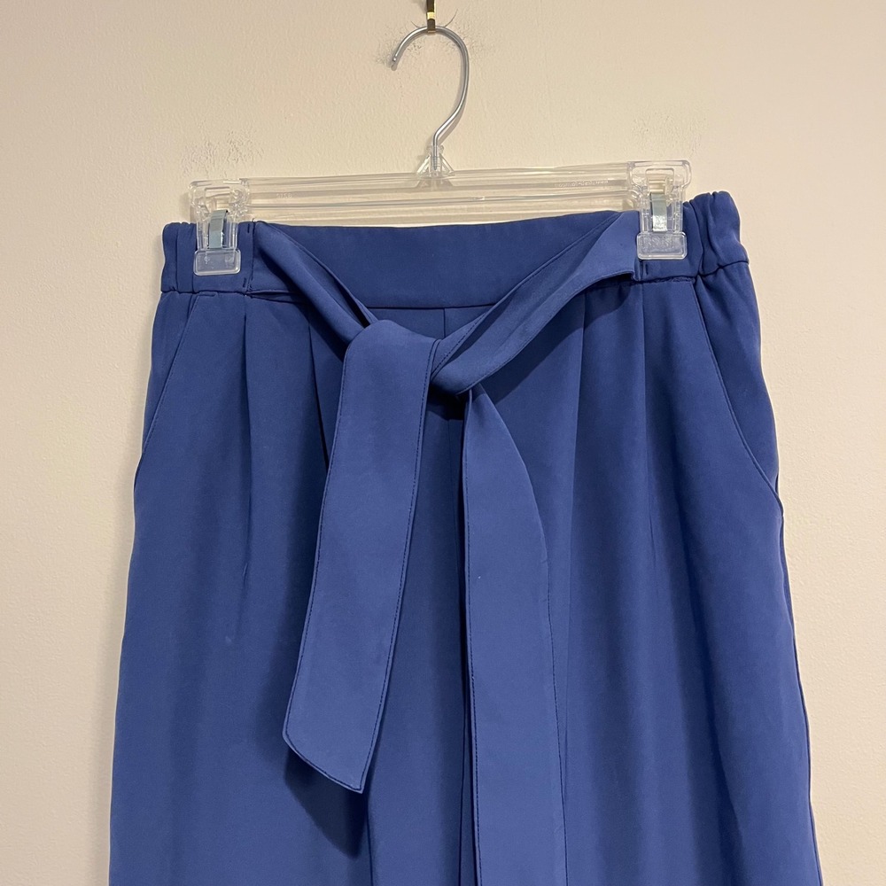 Lululemon Noir Pant Wide Leg Pleated Tie Waist Pull On Blue Size 6 Office Career